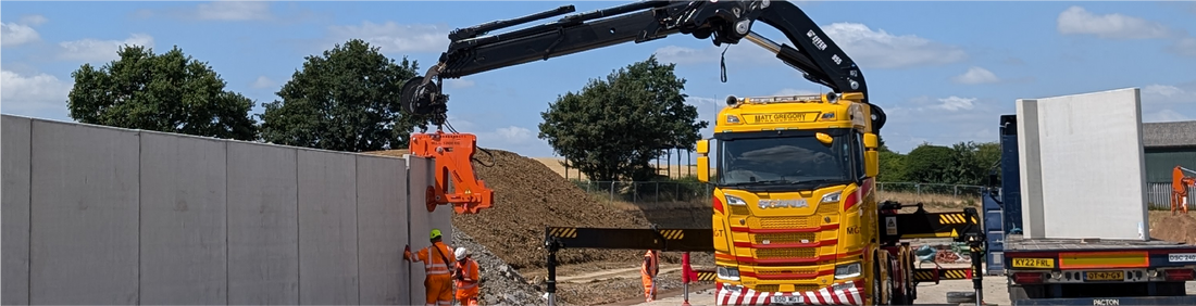 New panel clamp rotator for Silostop Agri boosts UK installation logistics flexibility